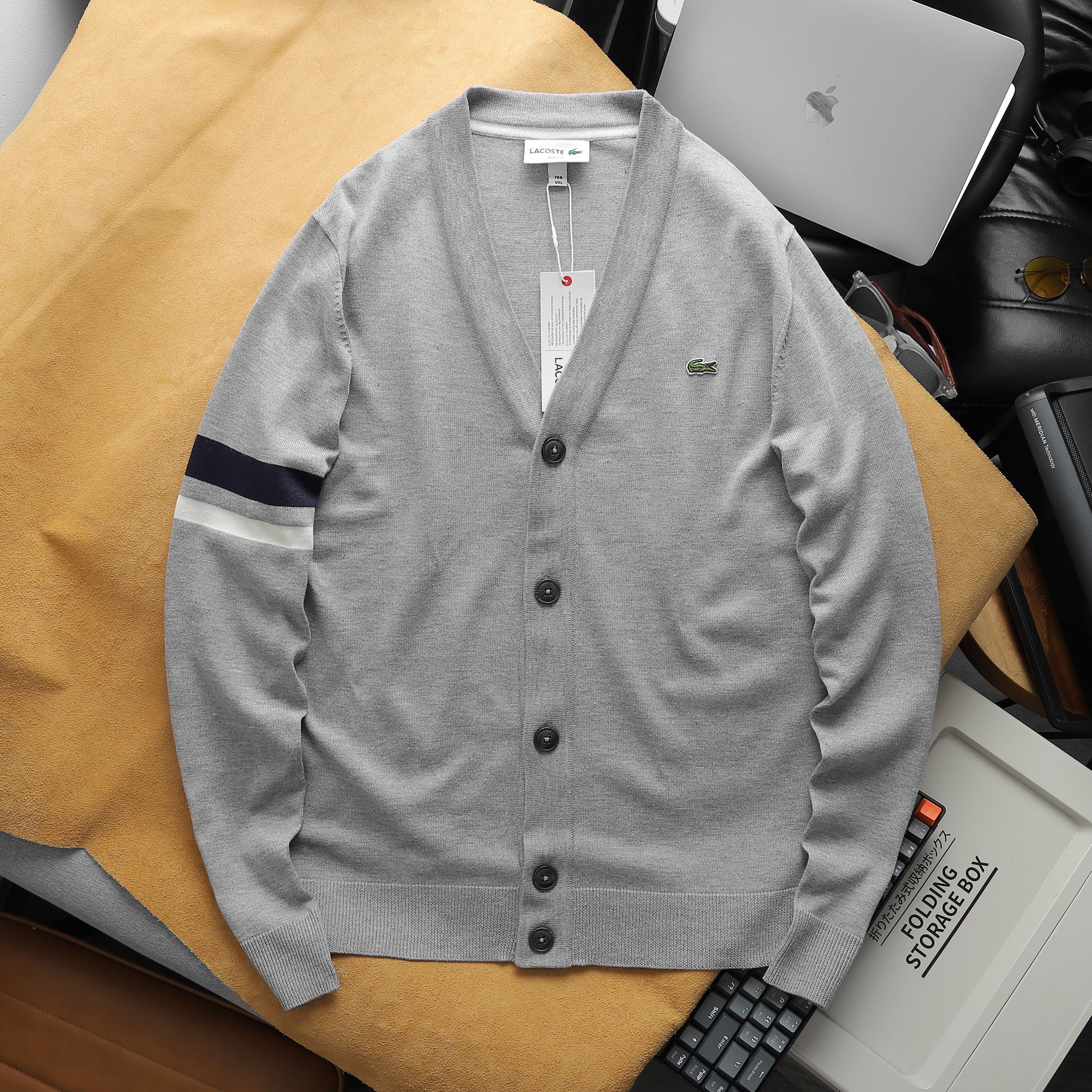 Áo cardigan LC AK17