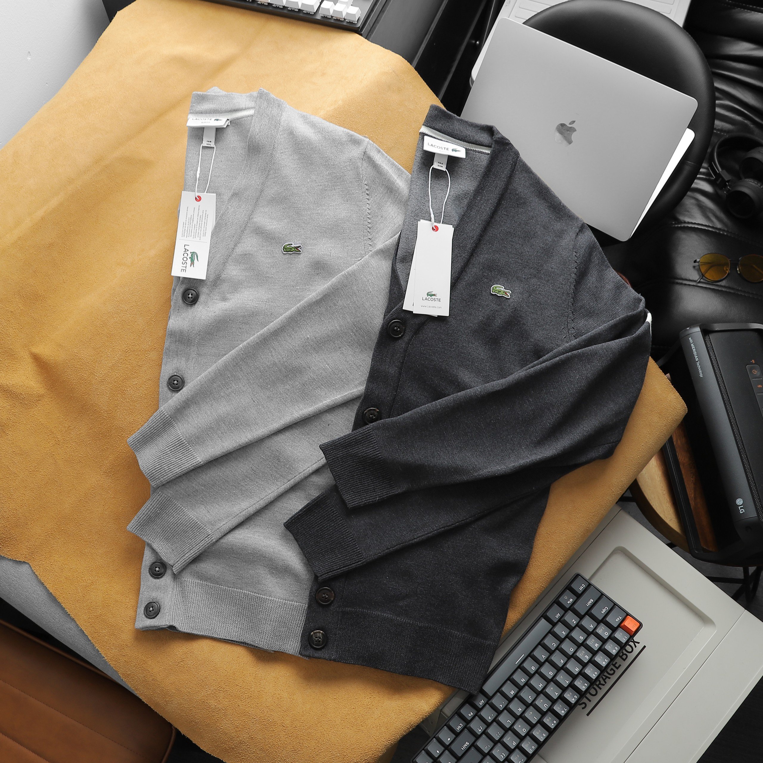 Áo cardigan LC AK17