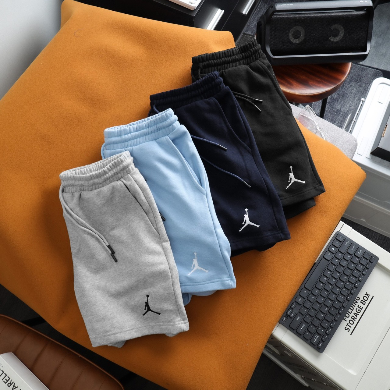 Quần short nỉ JD QS13