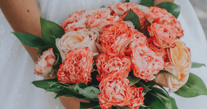 Gợi ý cách tặng hoa chúc mừng sinh nhật theo độ tuổi