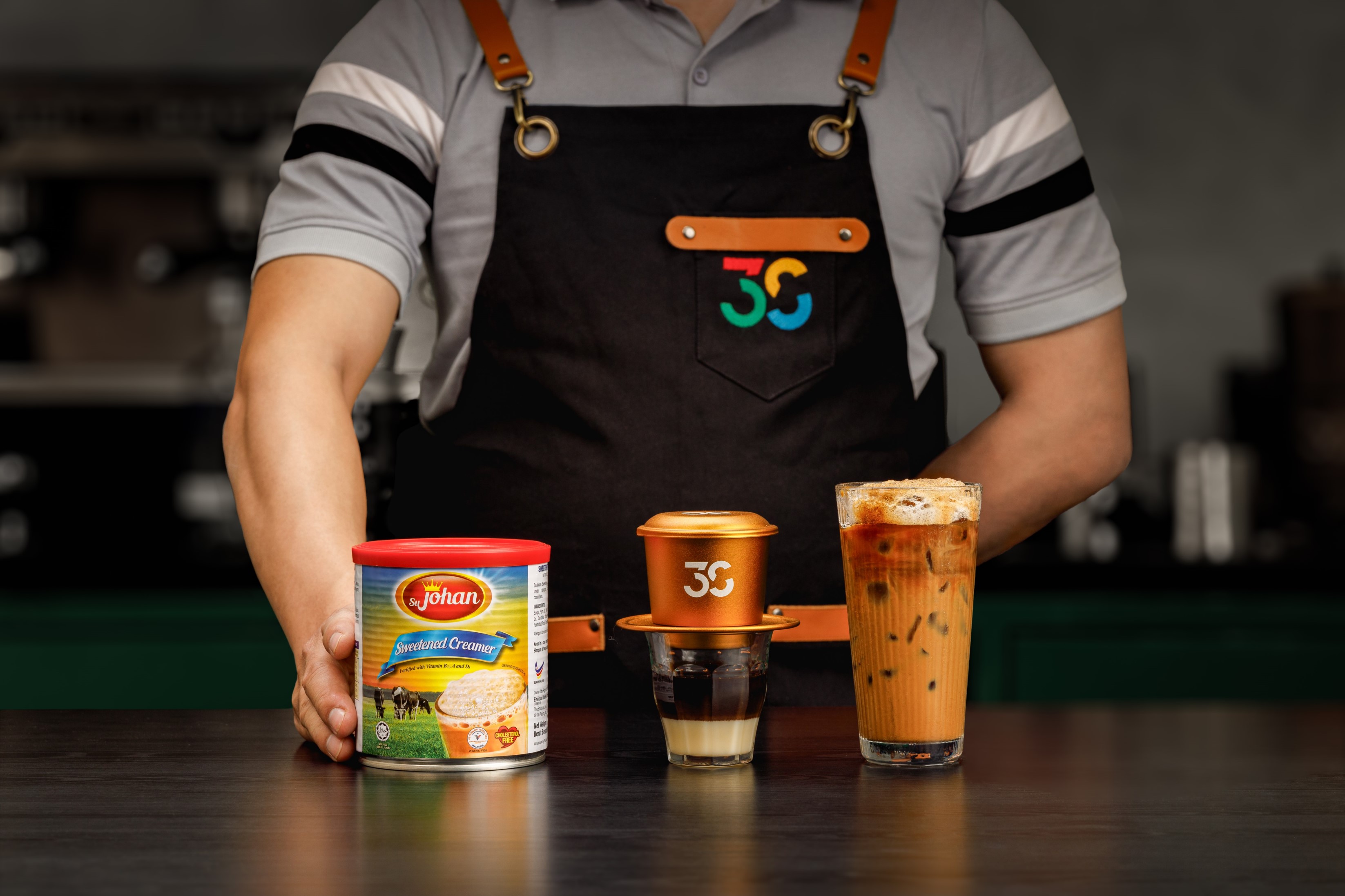 Sữa đặc có bao nhiêu calo? Uống sữa đặc có tăng cân không?