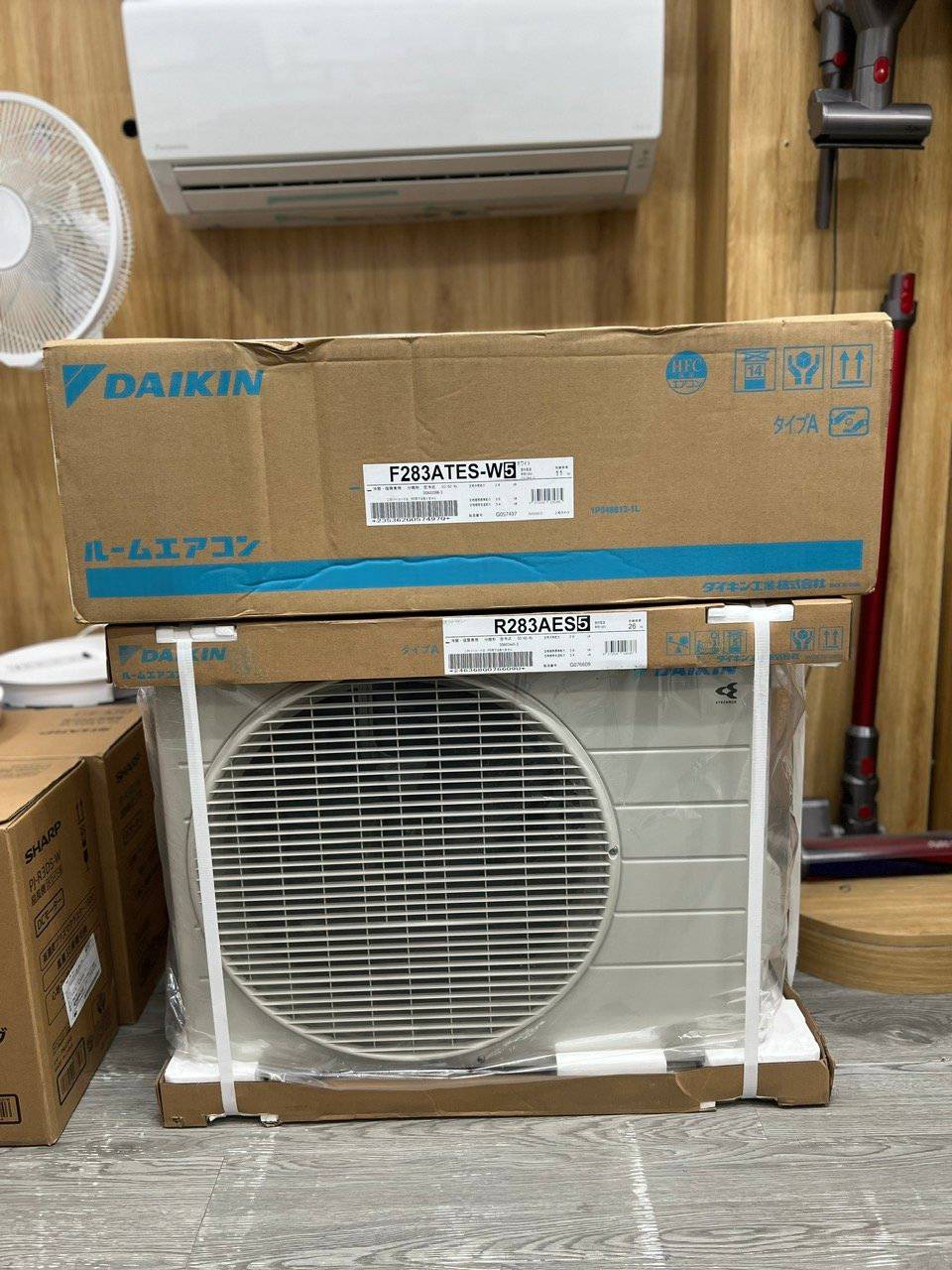 dieu hoa 2 chieu Daikin F28WTES-W hiephongjapan.vn