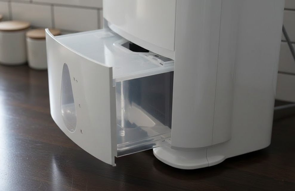 Công suất hút ẩm 18L/ngày