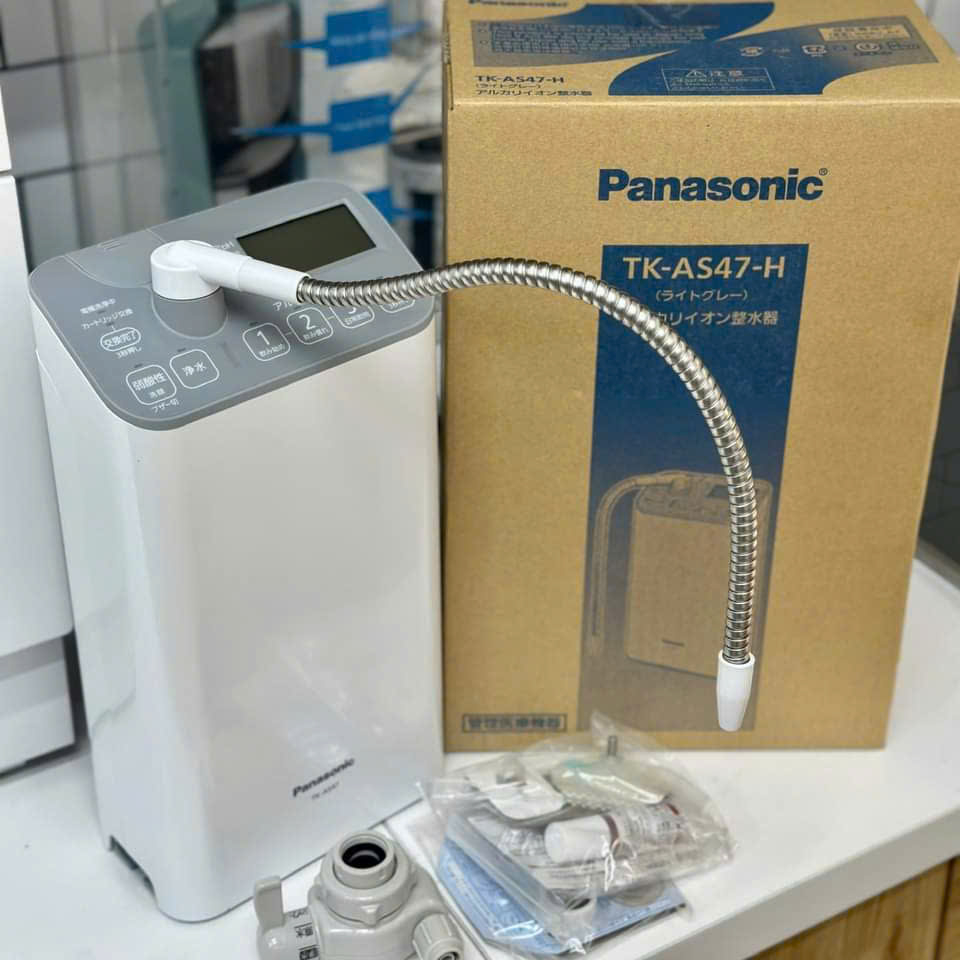 Panasonic TK-AS47-H có thiết kế mỏng chỉ 9.5cm