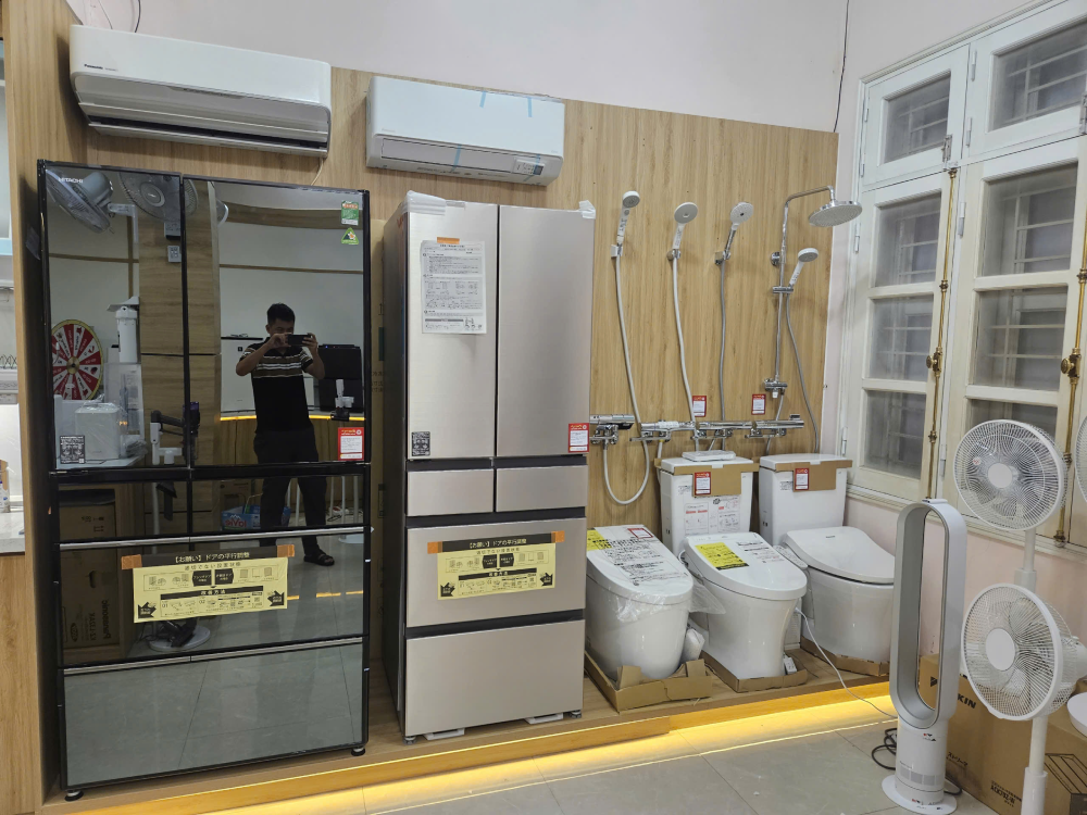 thiet bi bep tai showroom hiep hong japan