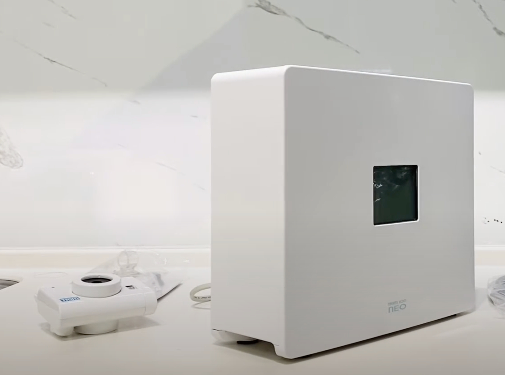máy lọc Ion kiềm Trim Ion Neo