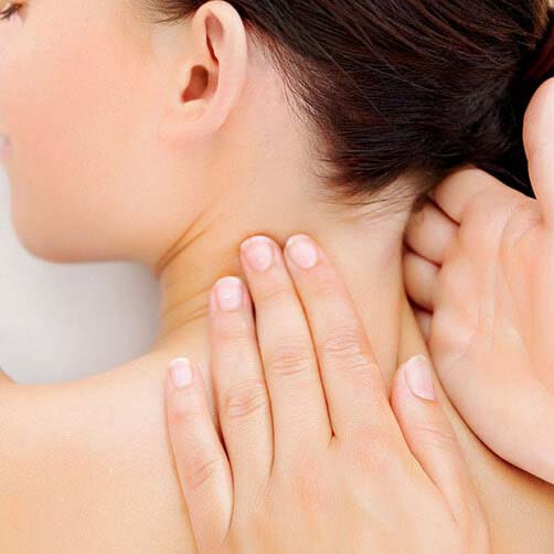 MÁT XA TRỊ LIỆU CỔ VAI GÁY