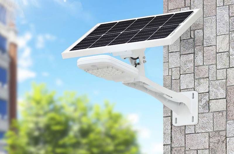 đèn năng lượng mặt trời tích hợp camera