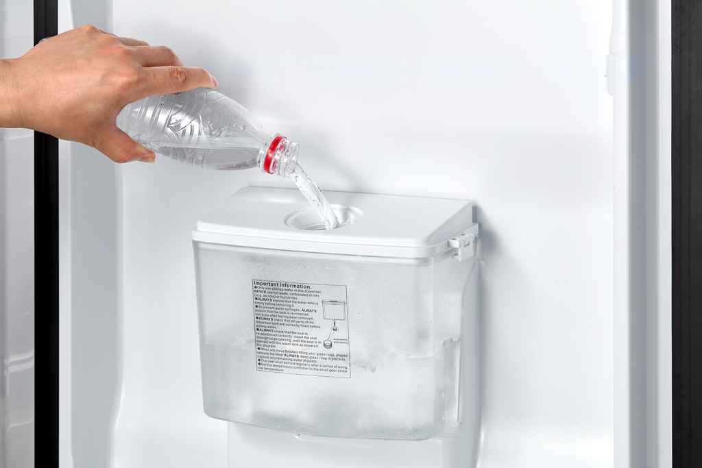 Tủ lạnh Toshiba 268 lít Inverter GR-RB345WE-PMV(30)-BS