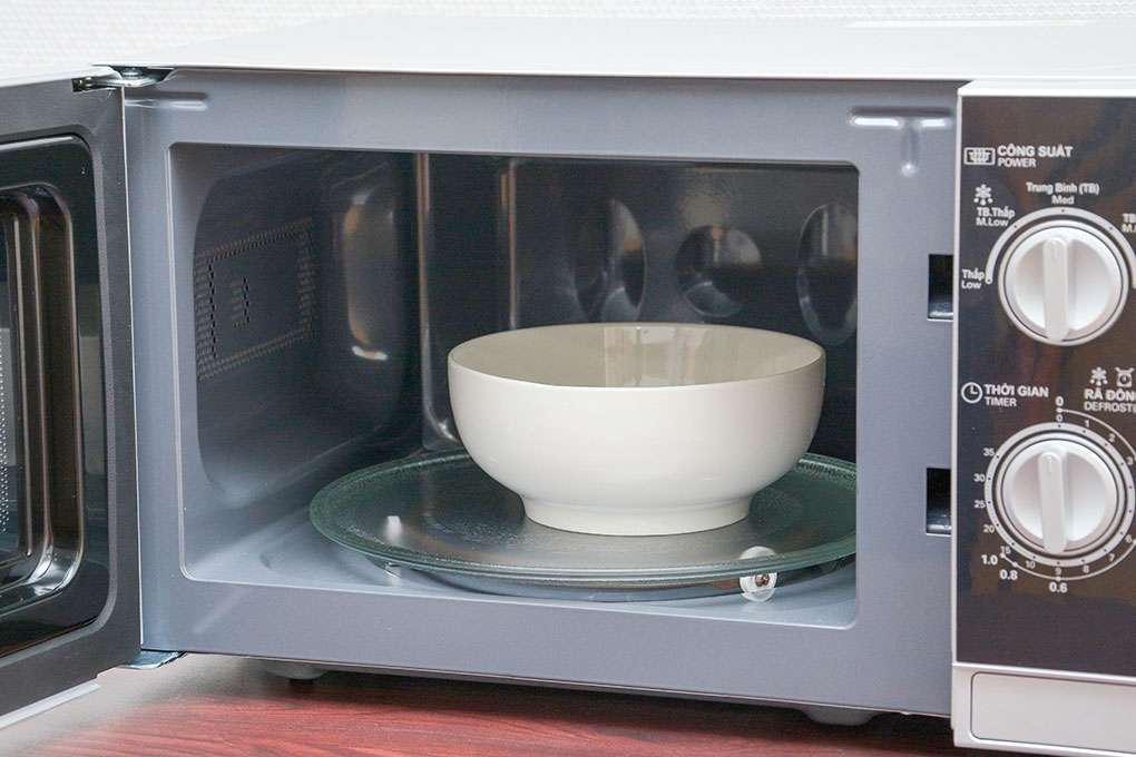 Lò Vi Sóng Cơ Không Nướng Sharp R-205VN-S 20 lít - Chính Hãng