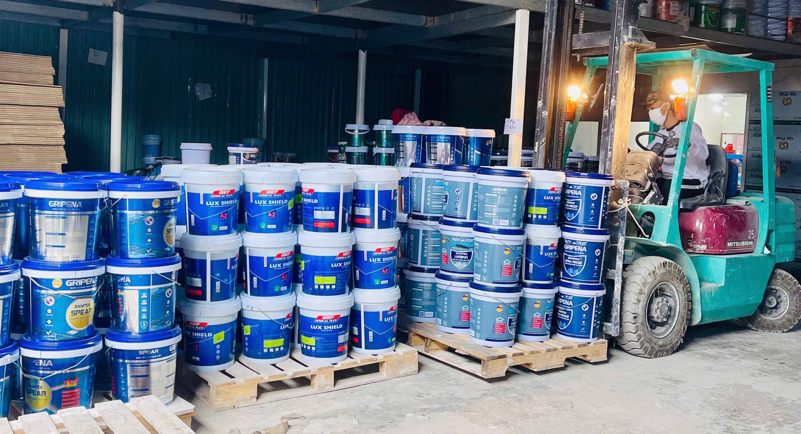 Nhà Máy Sơn Gildden – Nguồn Hàng Ổn Định, Giá Cạnh Tranh!