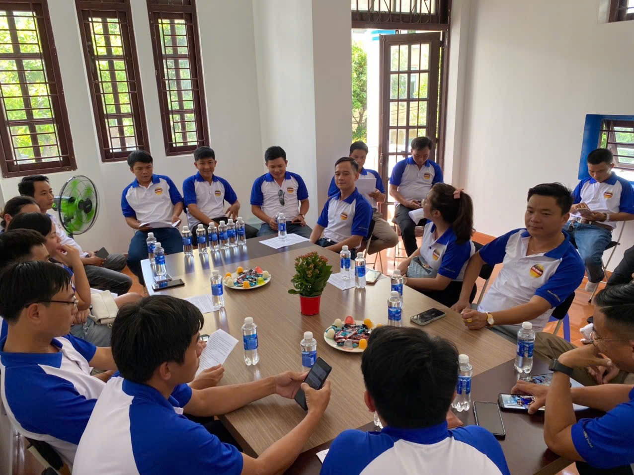 HỌP ĐỊNH KỲ VĂN PHÒNG KINH DOANH