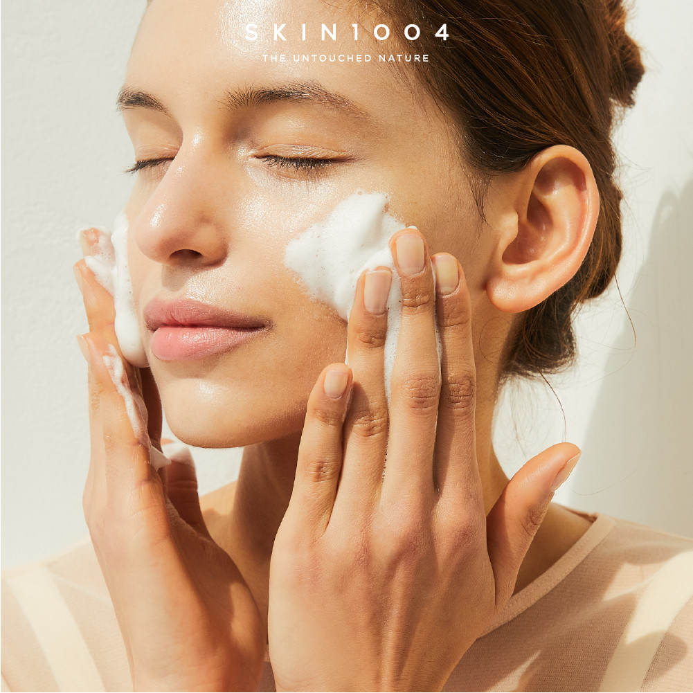 Sữa Rửa Mặt Skin1004 Làm Sạch Sâu Cho Da Nhạy Cảm 125ml