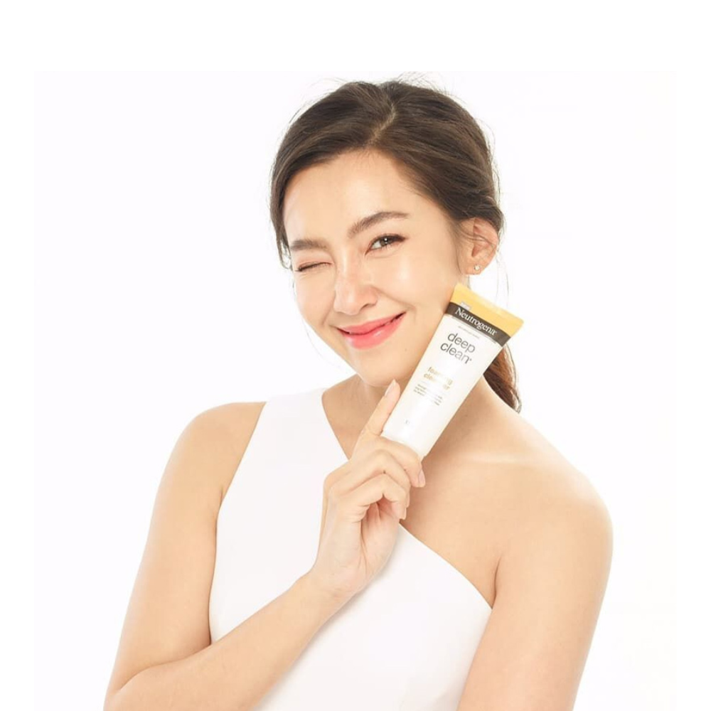 Sữa Rửa Mặt Dịu Nhẹ, Sạch Sâu Neutrogena 175g Deep Clean Gentle Foaming Cleanser
