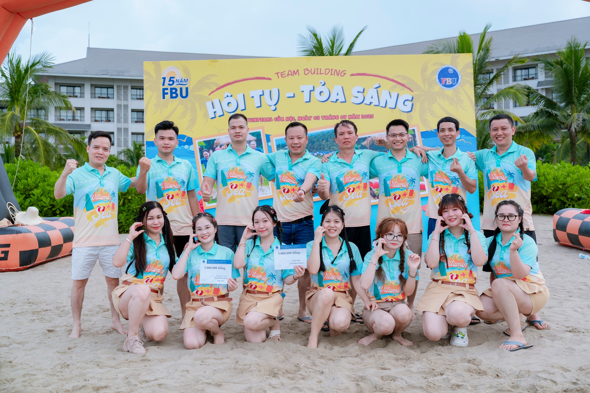 Ảnh minh họa đồng phục team building