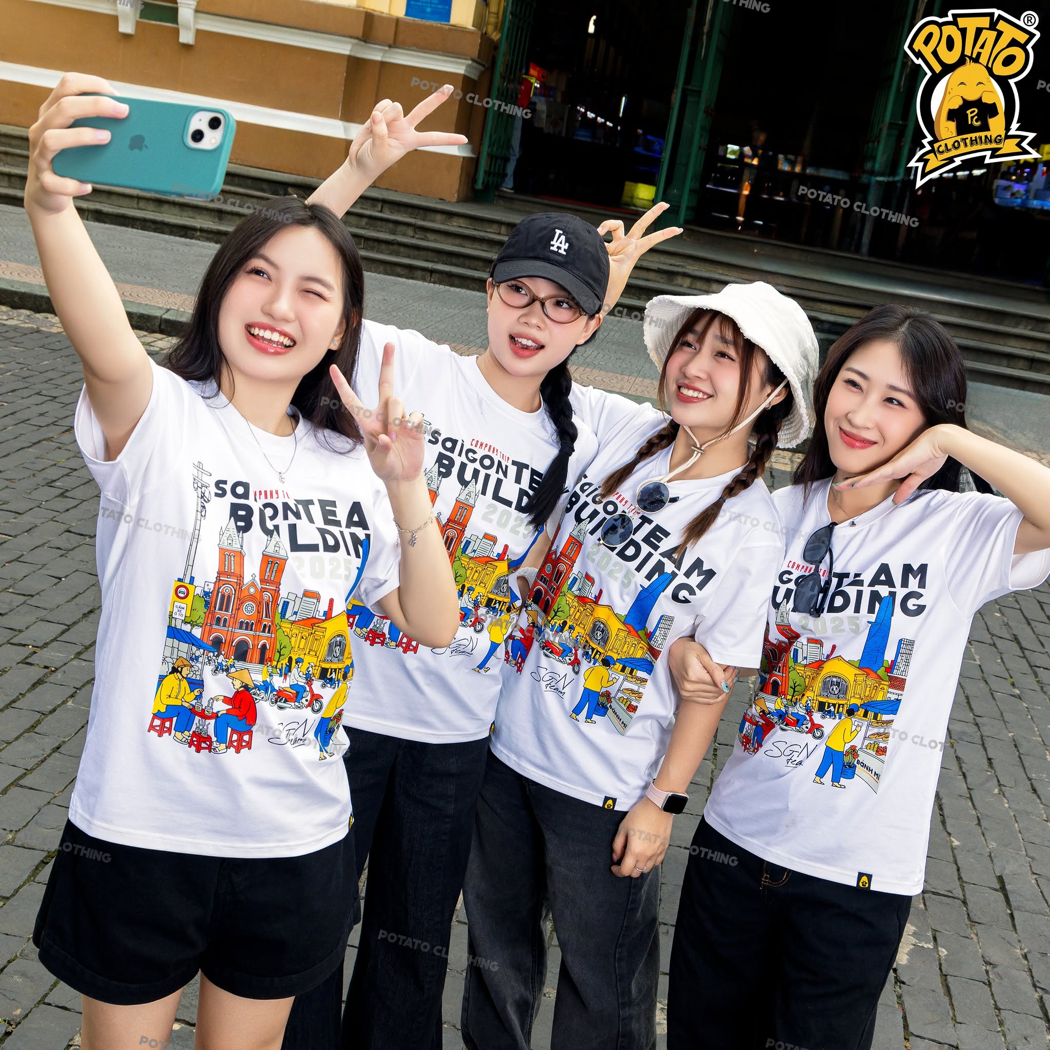 Ảnh tiêu chí 3 chọn màu đồng phục team building