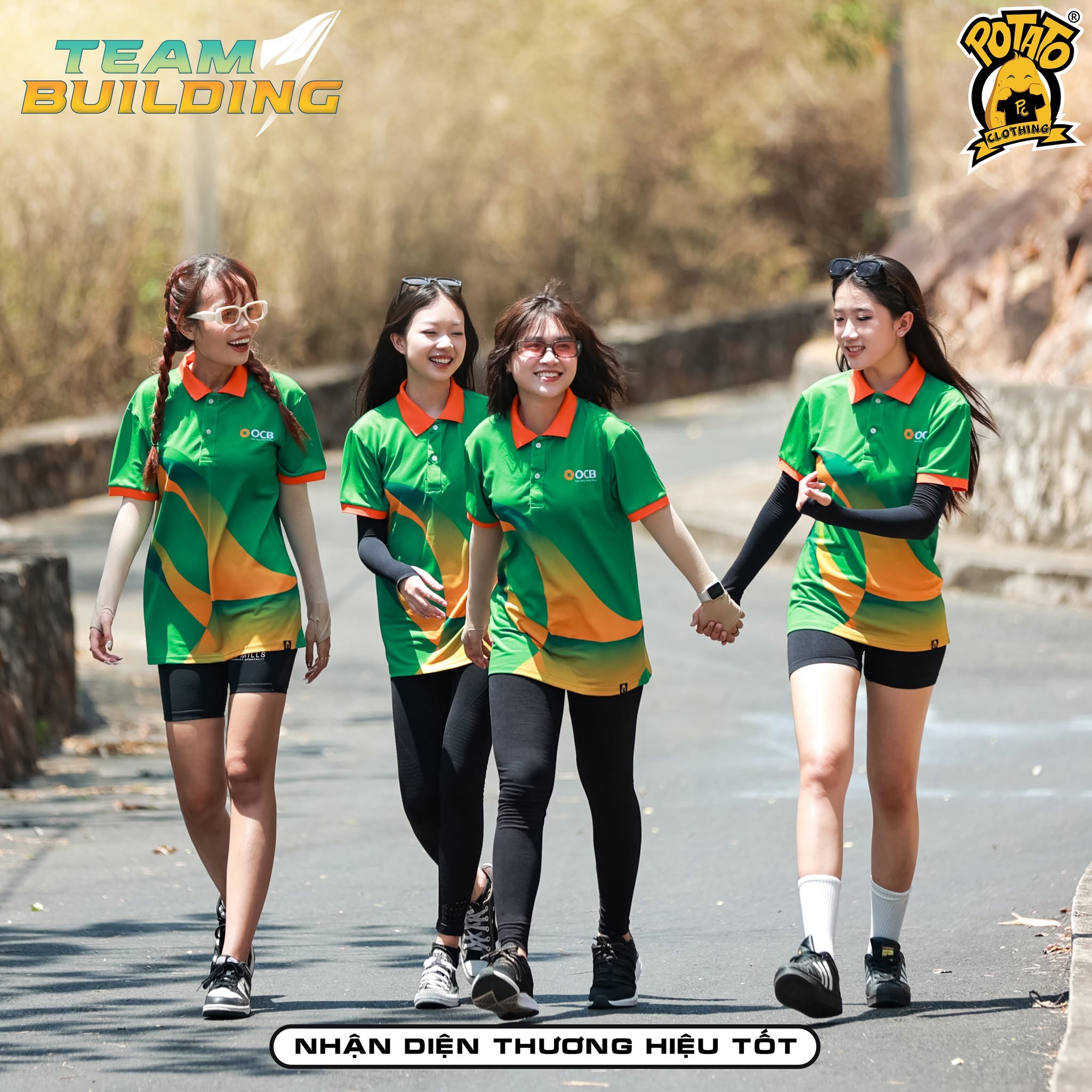 Áo polo đồng phục team building