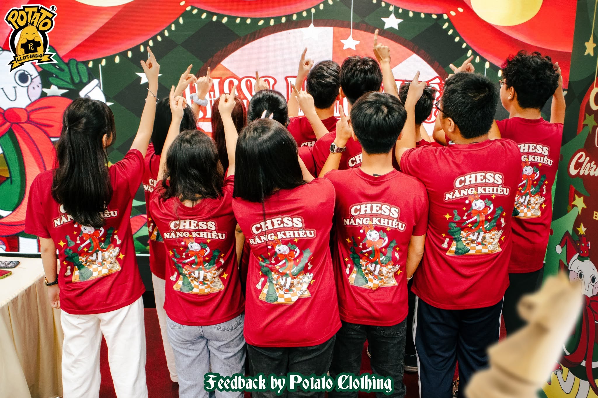 Feedback đồng phục áo thun CLB Chess Năng Khiếu màu đỏ - ảnh 3