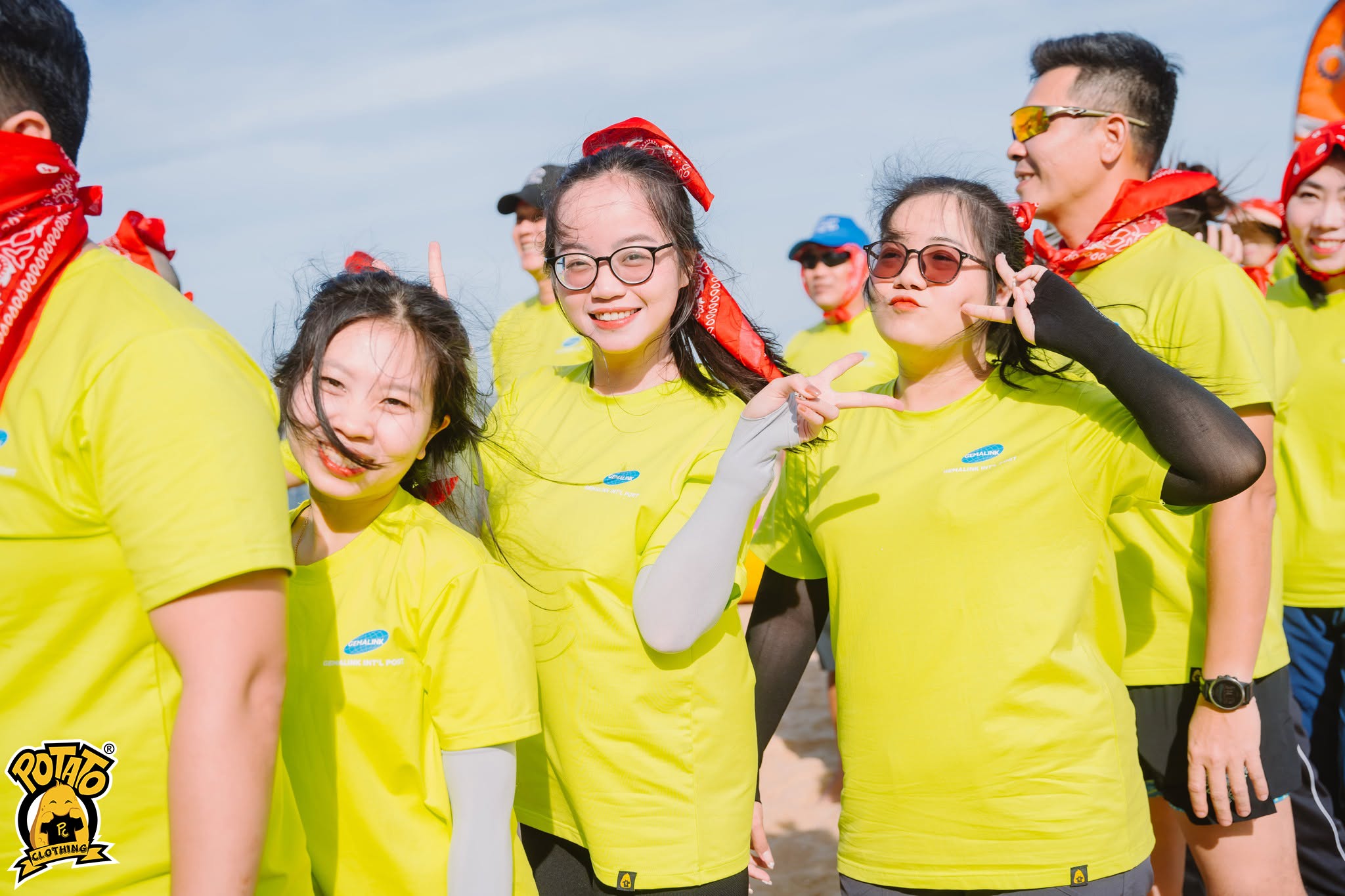 Feedback đồng phục áo thun team building Gemalink - ảnh 3
