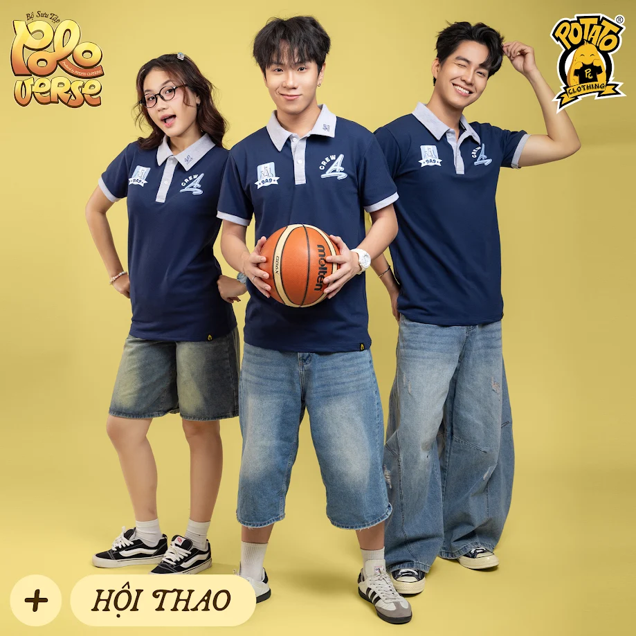 Nhóm học sinh mặc áo lớp Poloverse tham gia hội thao