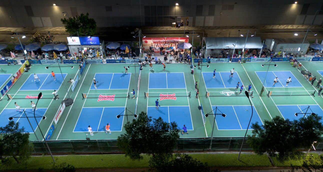 Sky Pickle (Pickleball Sports Club)