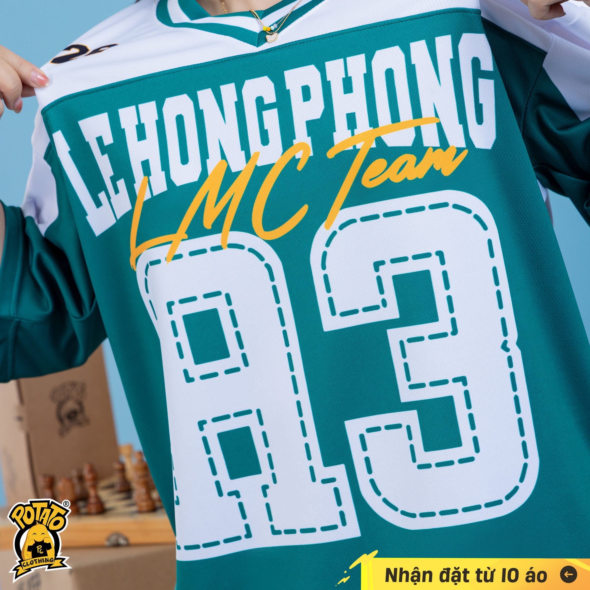 Áo lớp bóng bầu dục 12A3 - Chuyên Lê Hồng Phong