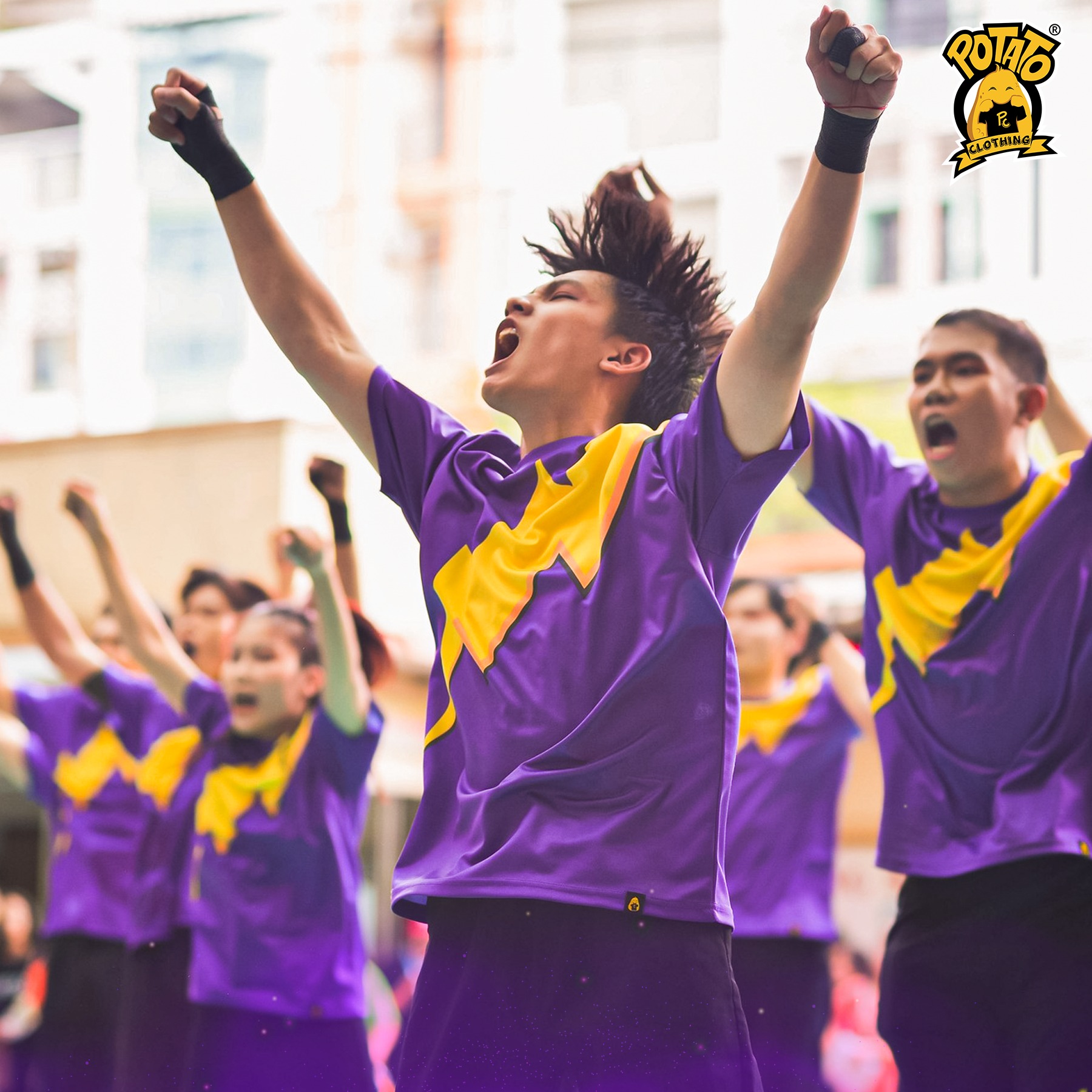 STORM CHEERLEADING TEAM