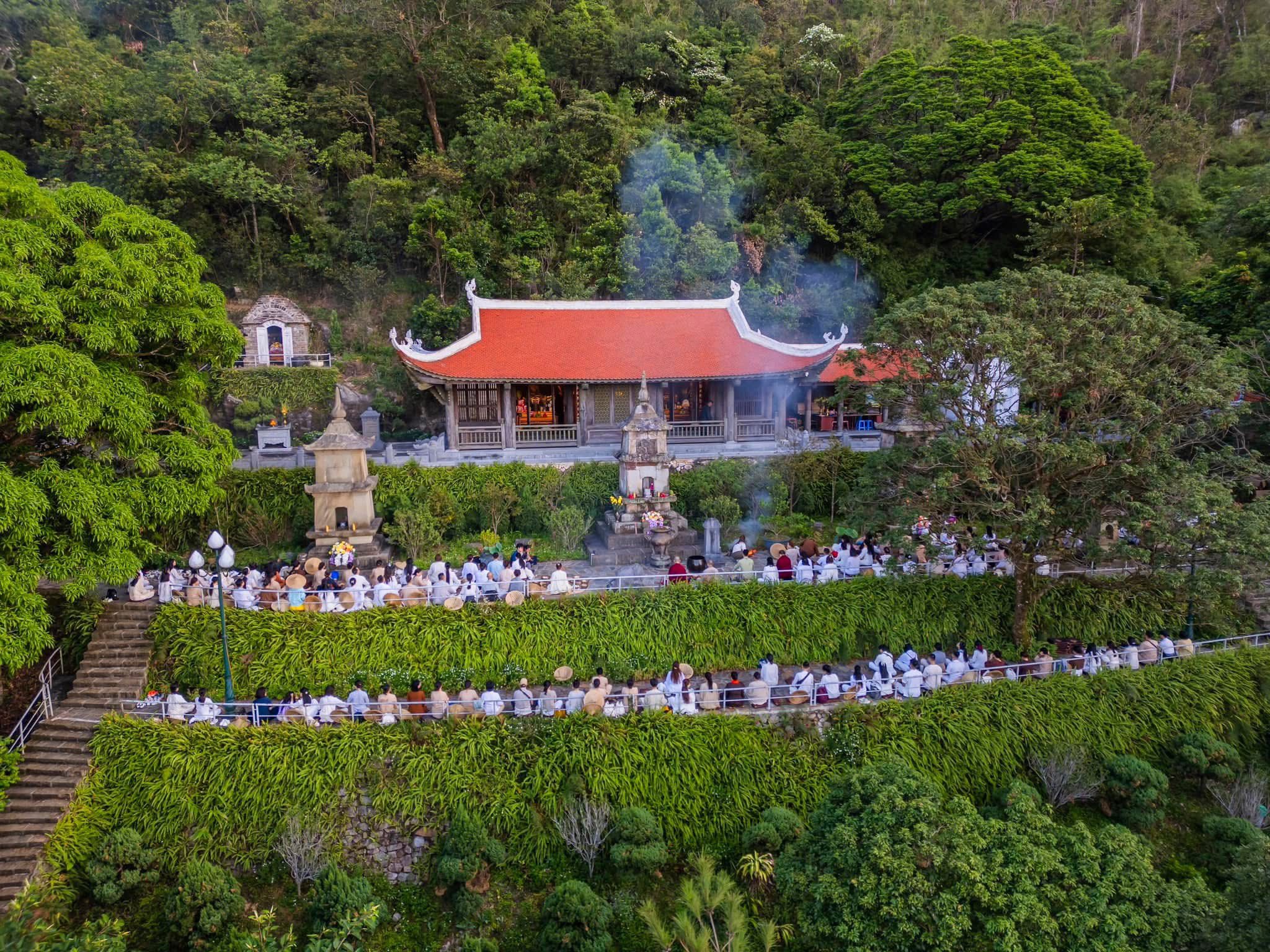 Không gian Am, Chùa Ngọa Vân - nơi Phật hoàng Trần Nhân Tông nhập niết bàn và hóa Phật 
