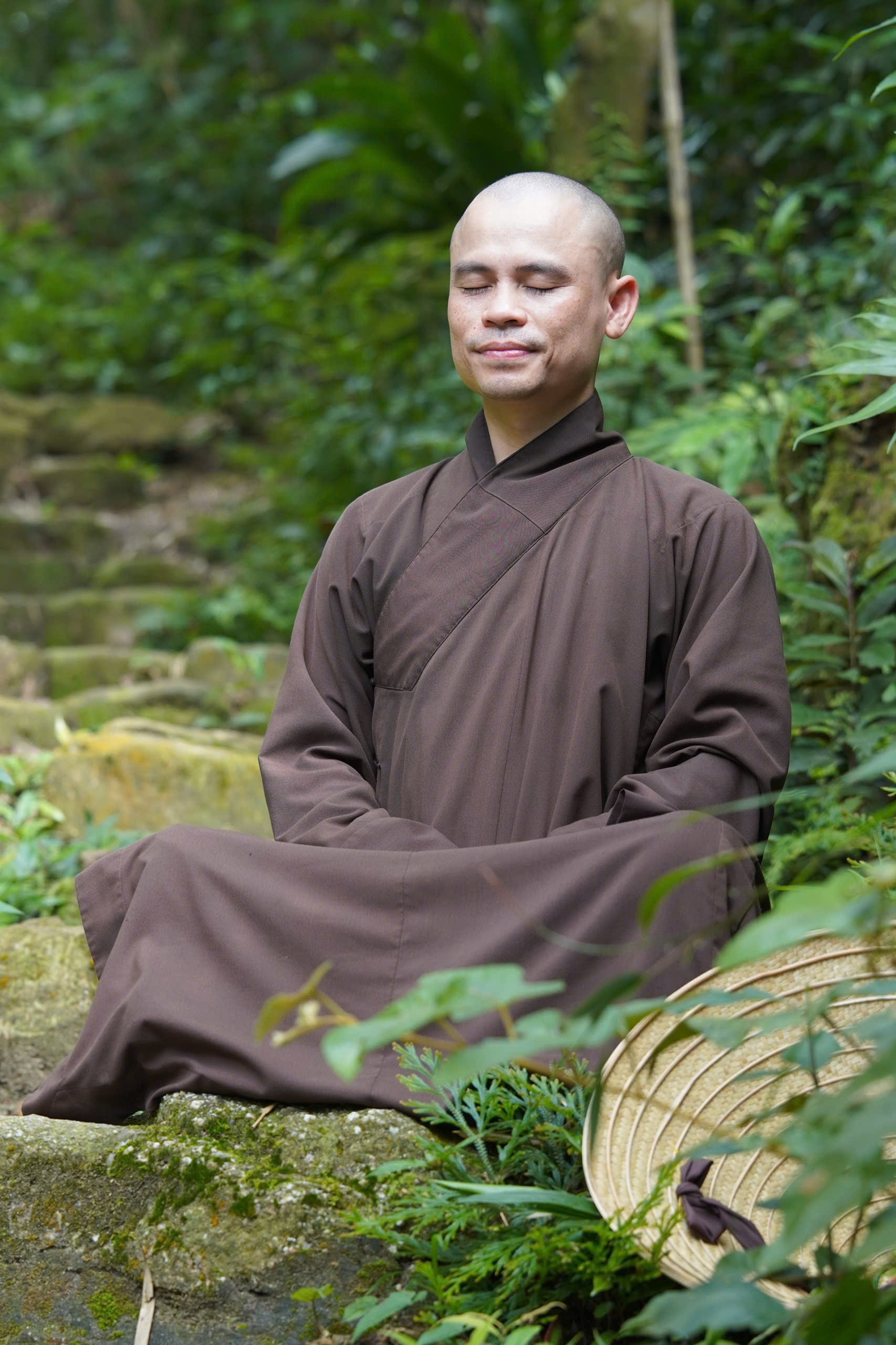 Thầy Trời Tinh Khôi