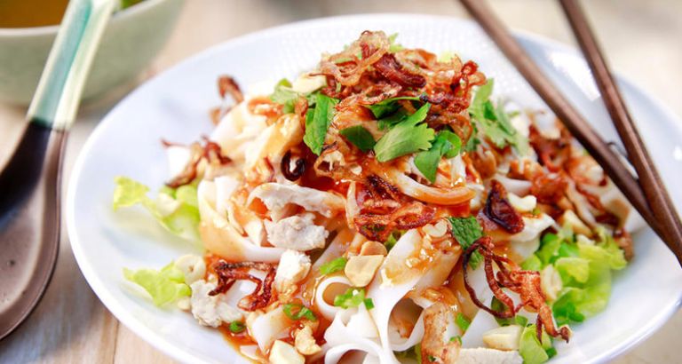 cho-phien-hoang-su-phi4