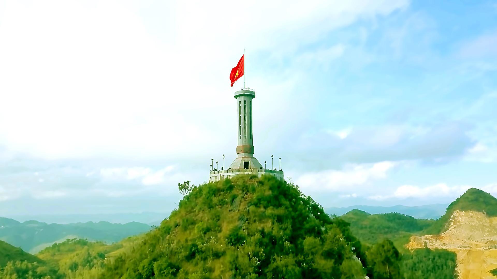 ha-giang-cot-co-lung-cu