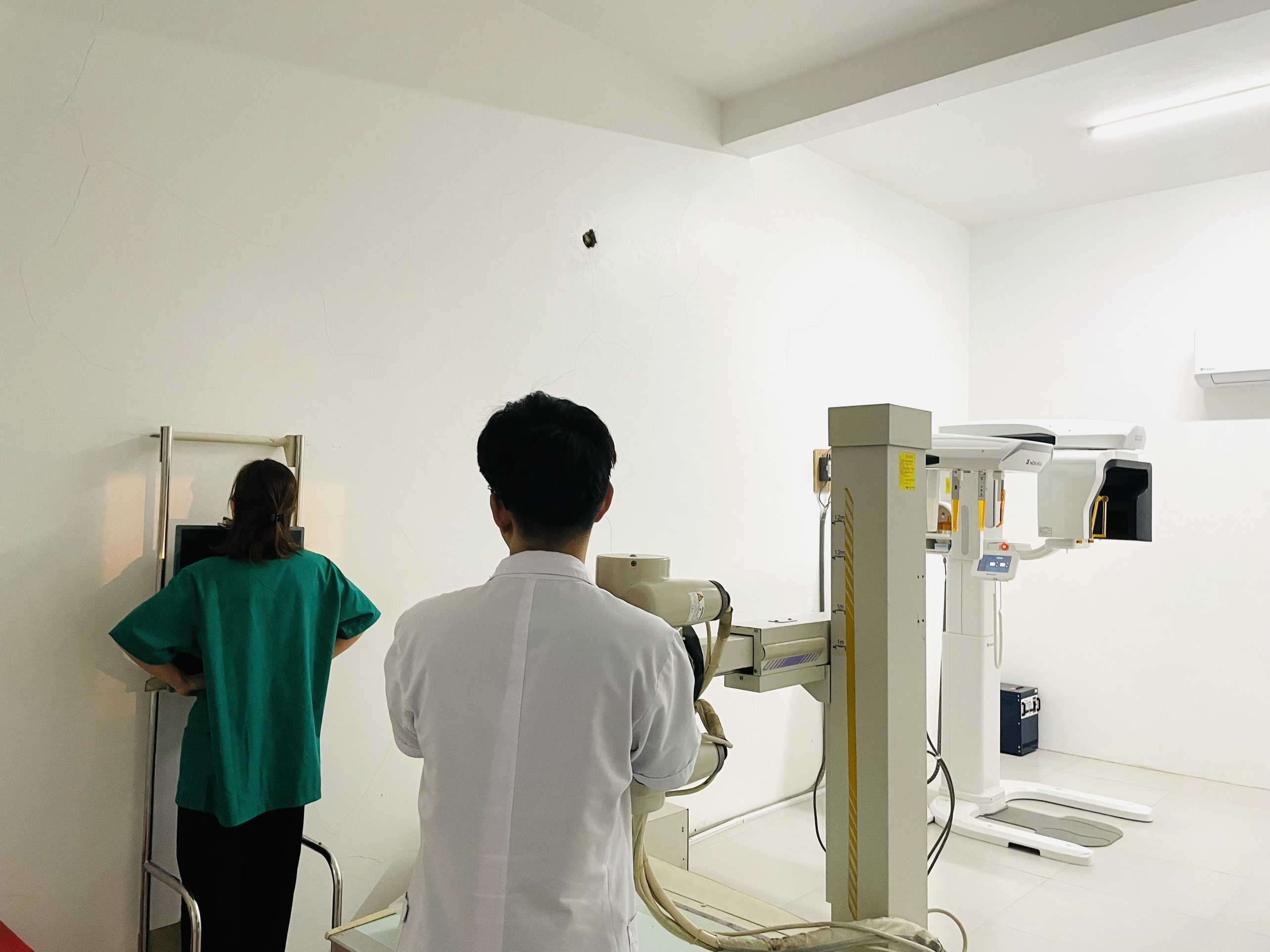 Khám sức khỏe cho nhân viên Phòng khám đa khoa Hồng Hoàng