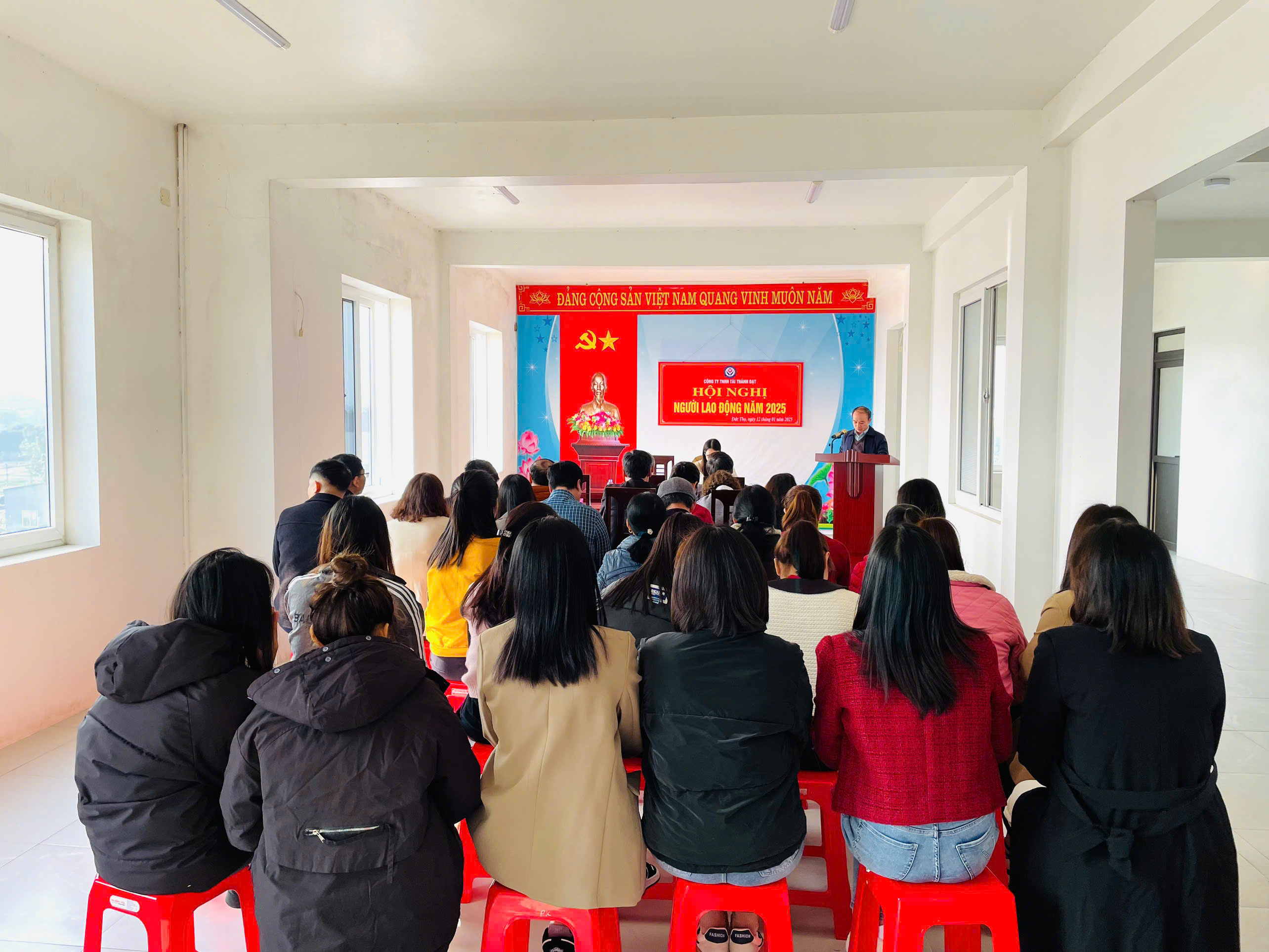Công ty TNHH Tài Thành Đạt (PKĐK Hồng Hoàng) tổ chức Hội nghị người lao động năm 2025