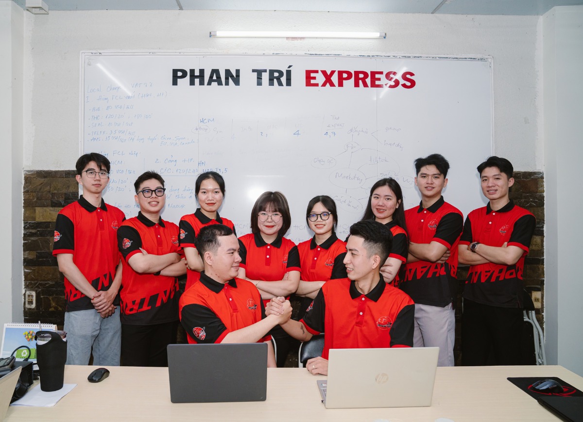 Đội ngũ Sale Phan Trí 