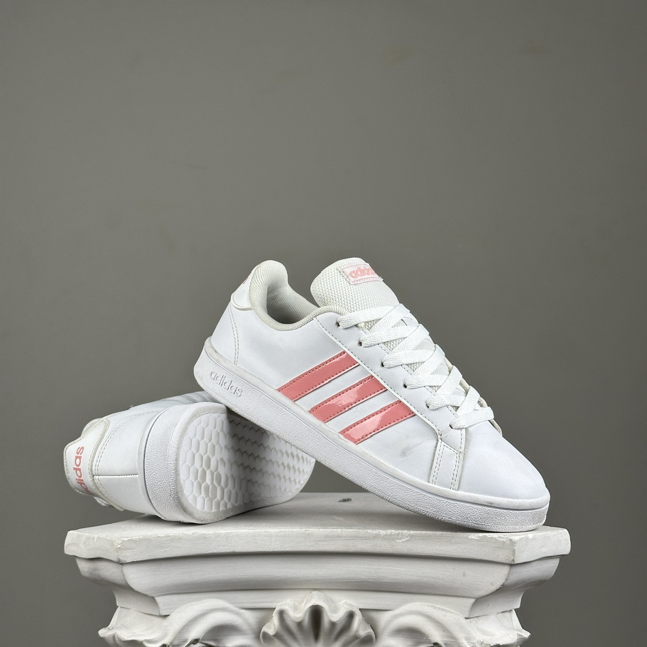 SZ38 adidas Grand Court Base 'White Glow Pink' EG4055