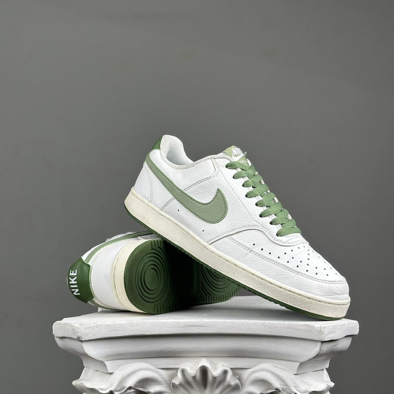 SZ42 Nike Court Vision Low 'White Oli Green' FJ5480-100