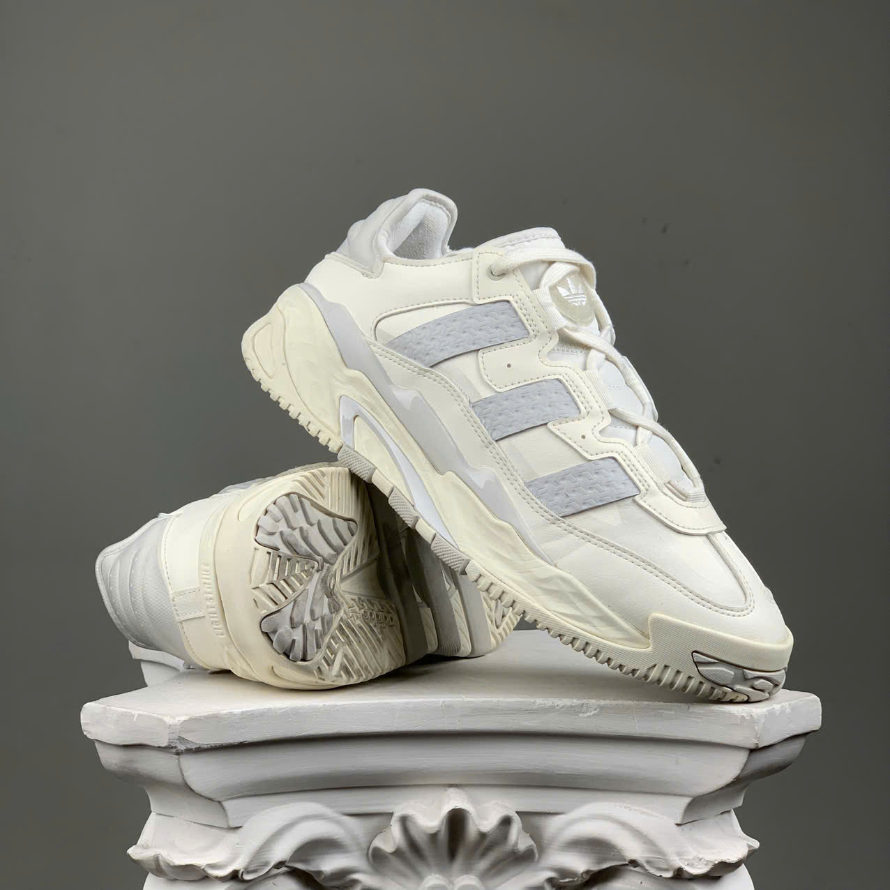 SZ41.3 Adidas Originals Niteball 'White' IE6818 105714