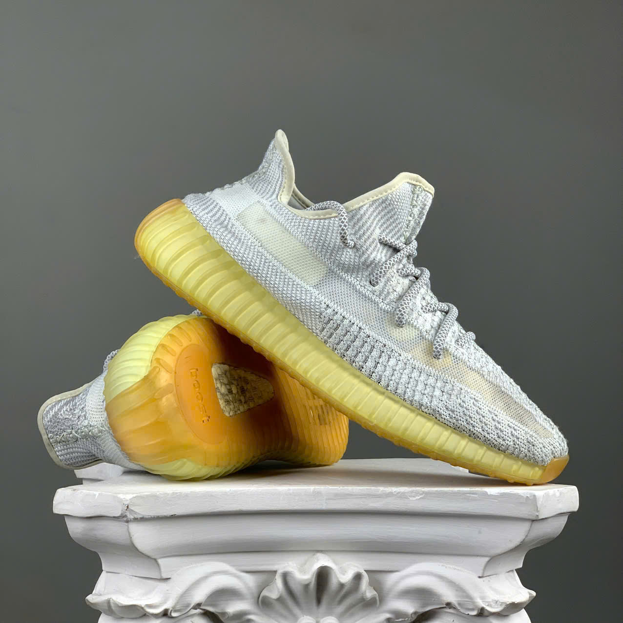 Giày Adidas Yellow Yeezy Boost 350 V2 Adidas Yeshaya Giày Adidas