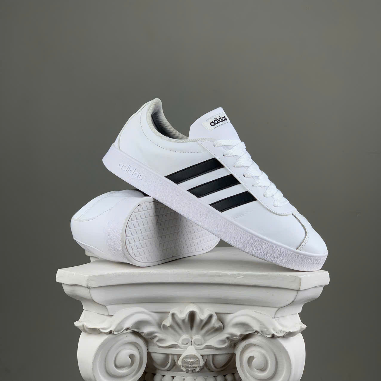 SIZE 44 Adidas Neo Vl Court 2.0 White Black DA9868 Giay 2hand C n Th