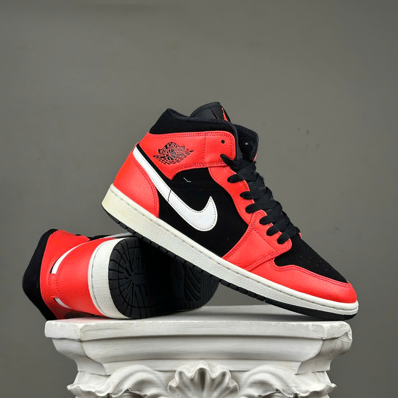 SZ43 Nike Air Jordan Retro Mid 'Infrared 23' 554724-061 105888