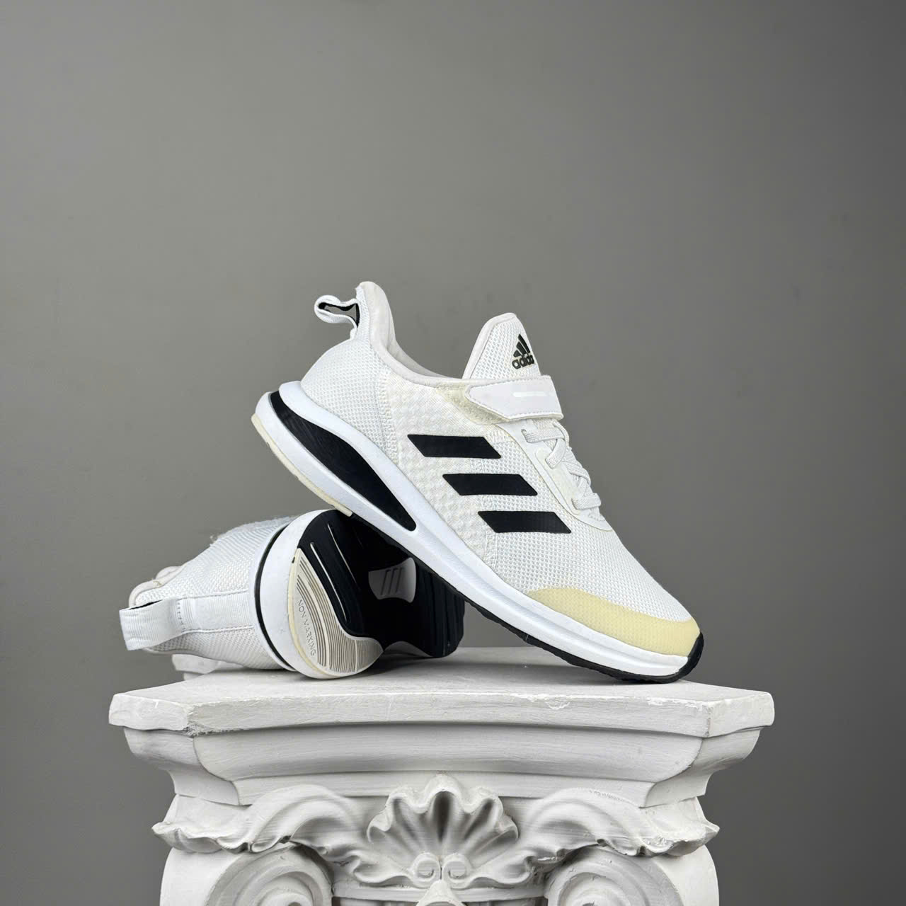 SZ 37.3 adidas FortaRun EL J 'White Black' FW2578