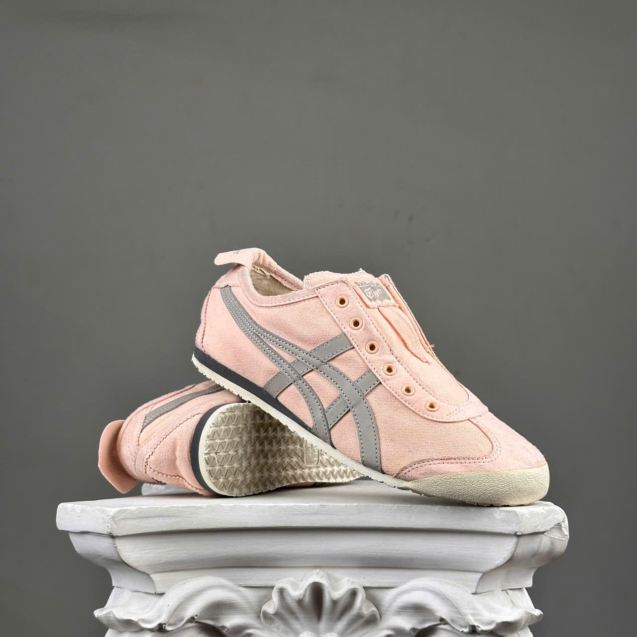 SZ40 Onitsuka Tiger Mexico 66 Slip-on
