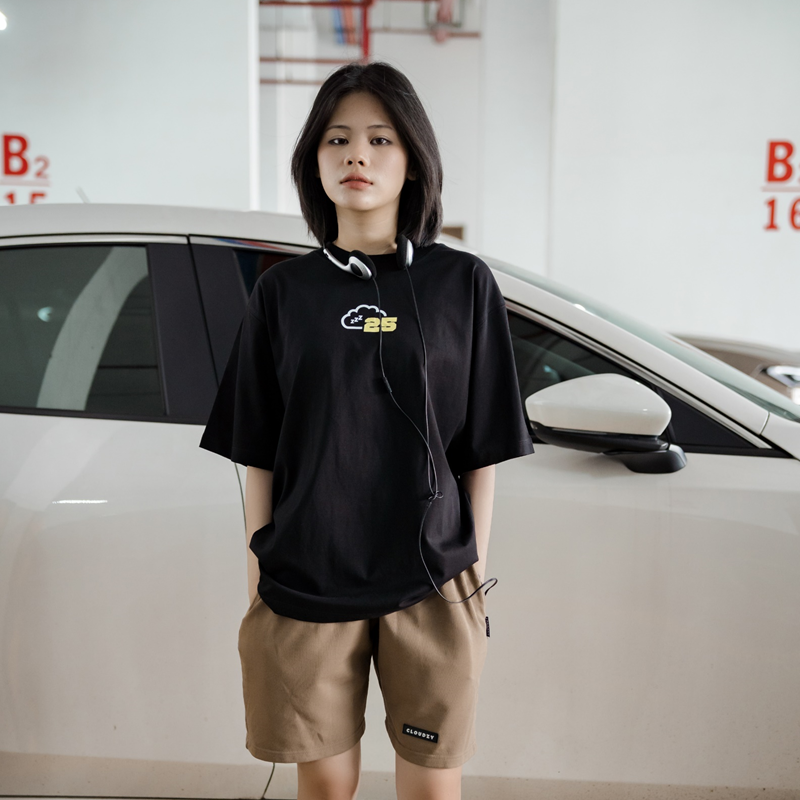 Áo thun oversize local brand nữ nam unisex form rộng phong cách 100% cotton 250gsm oversize Cloudzy NEWYEAR 26
