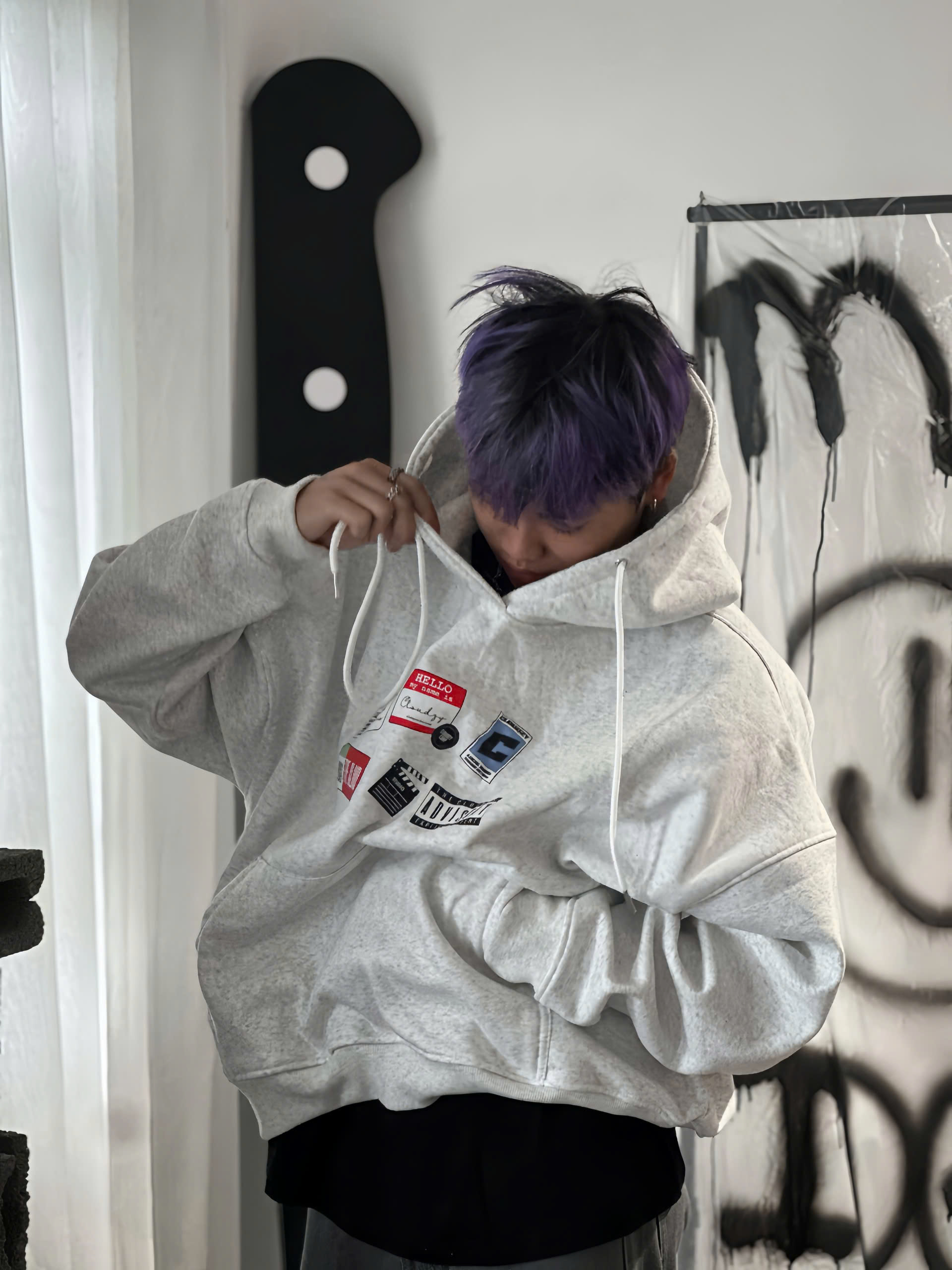 HOODIE BOXY STICKER