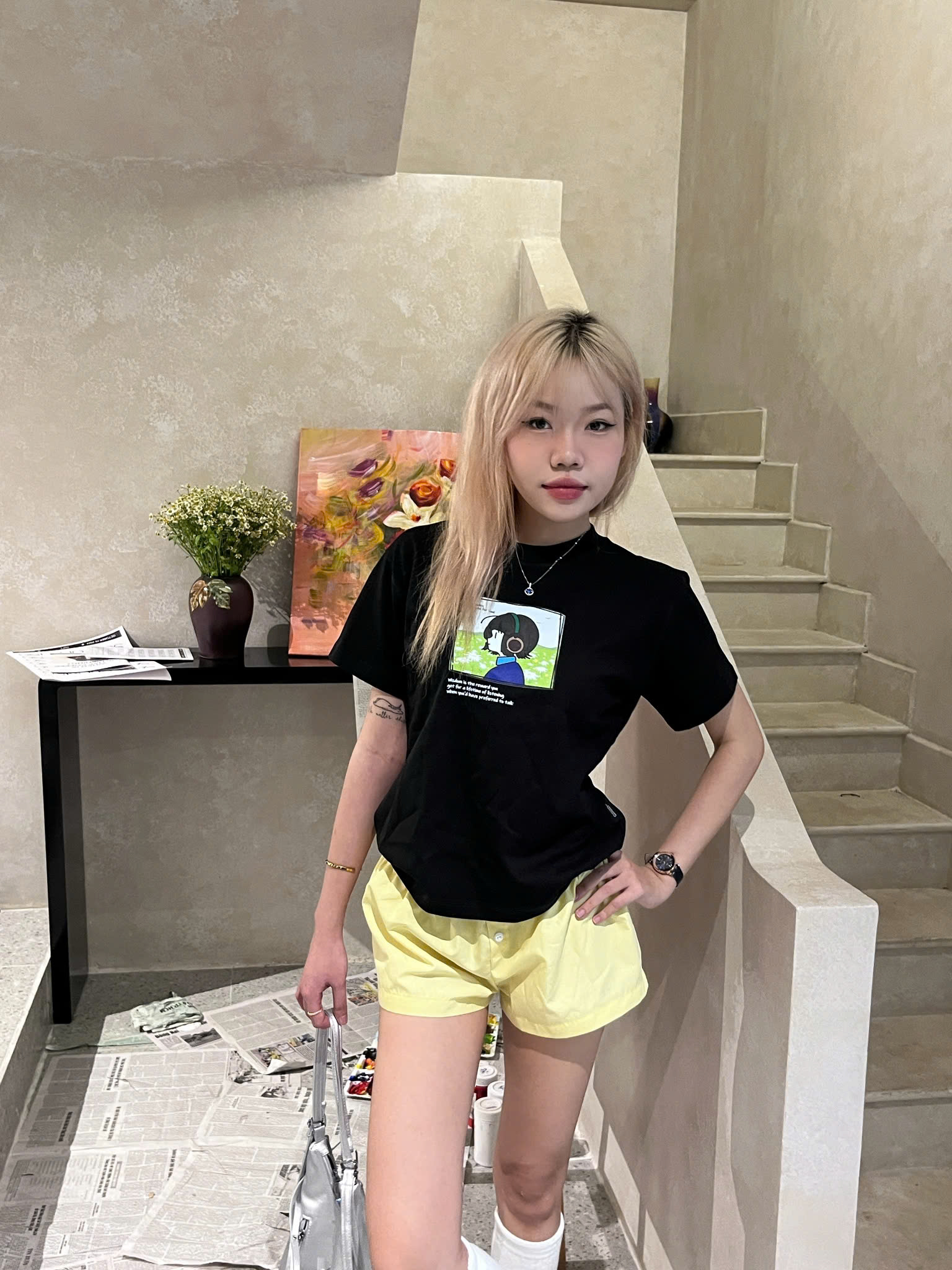 BABY TEE LISTEN