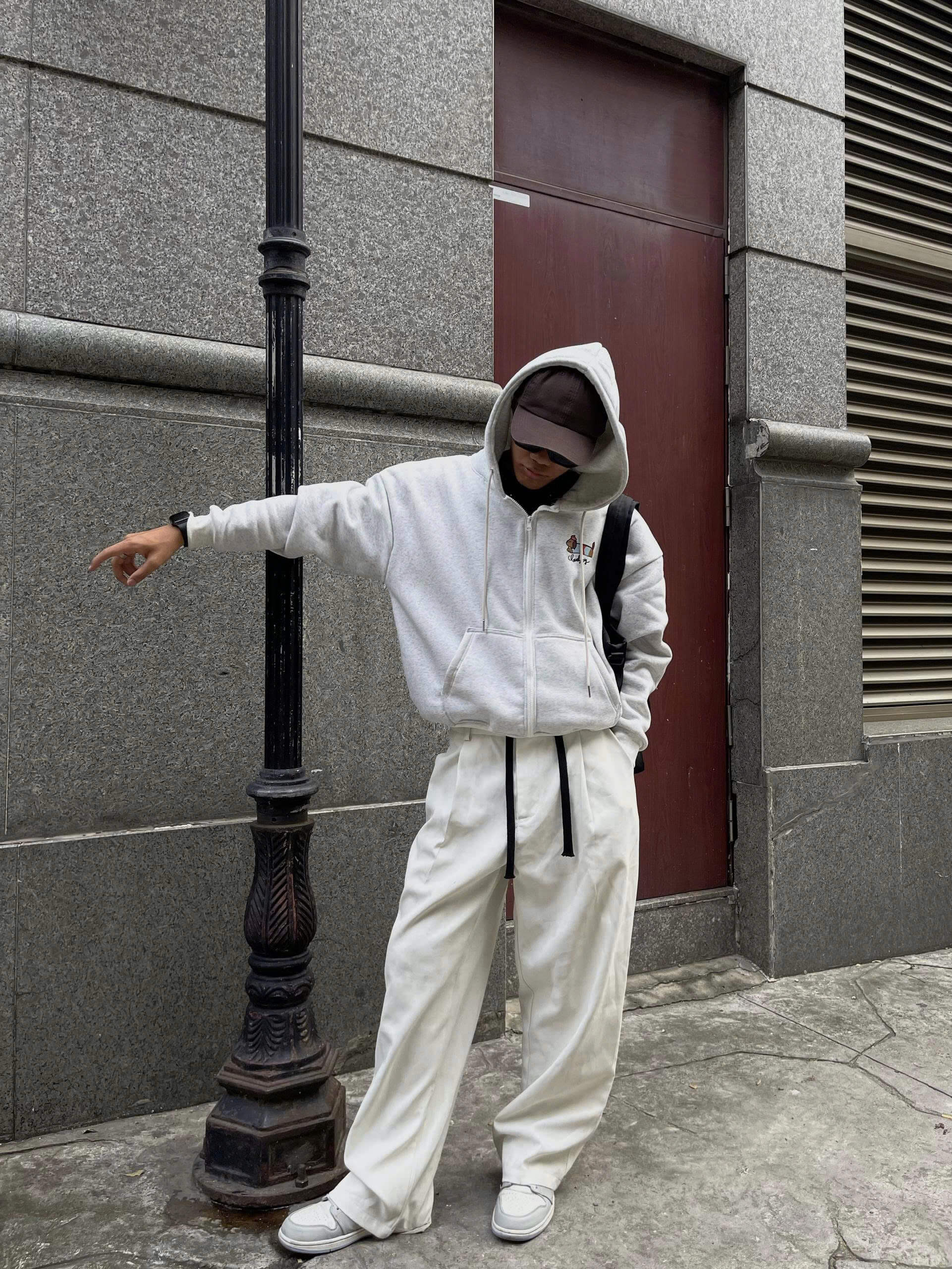 Áo khoác hoodie zip boxy nam nữ local brand zip hoodie nỉ bông dầy dặn unisex basic CLOUDZY HOTDOG