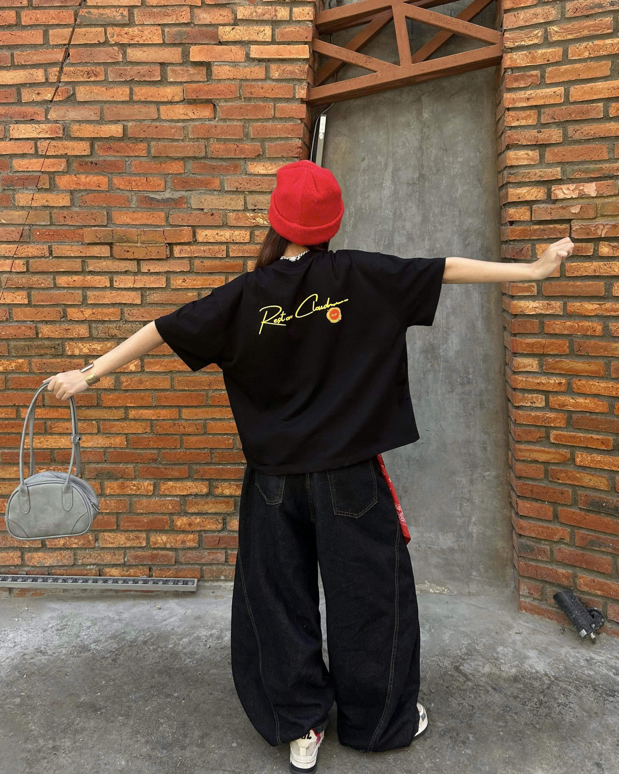 Áo thun boxy CLOUDZY form boxy local brand in chữ ký con dấu 100% cotton 250GSM dày dặn áo phông unisex nam nữ REST