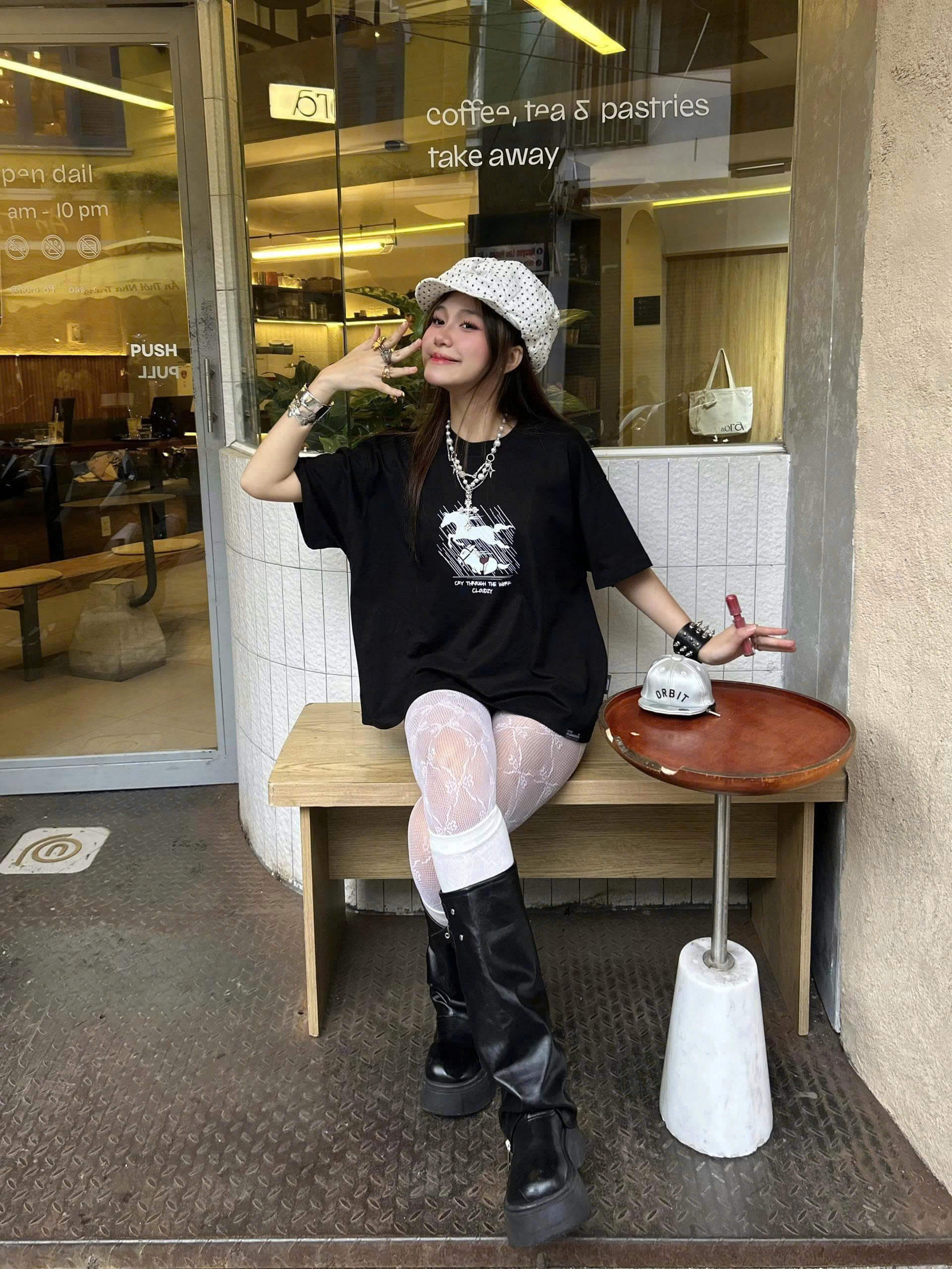 Áo thun tay lỡ boxy unisex form rộng local brand CLOUDZY in hình ngựa nhảy nghệ thuật graphic tee cotton hot trend CRY