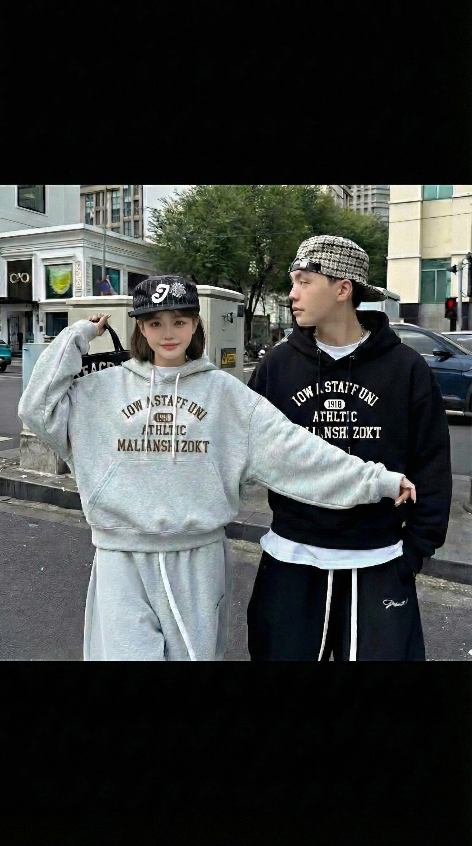 Áo nỉ hoodie có mũ form lửng tay bồng nam nữ chất liệu nỉ bông dày dặn ấm áp in chữ retro t86 MALIAN CLOUDZY localbrand