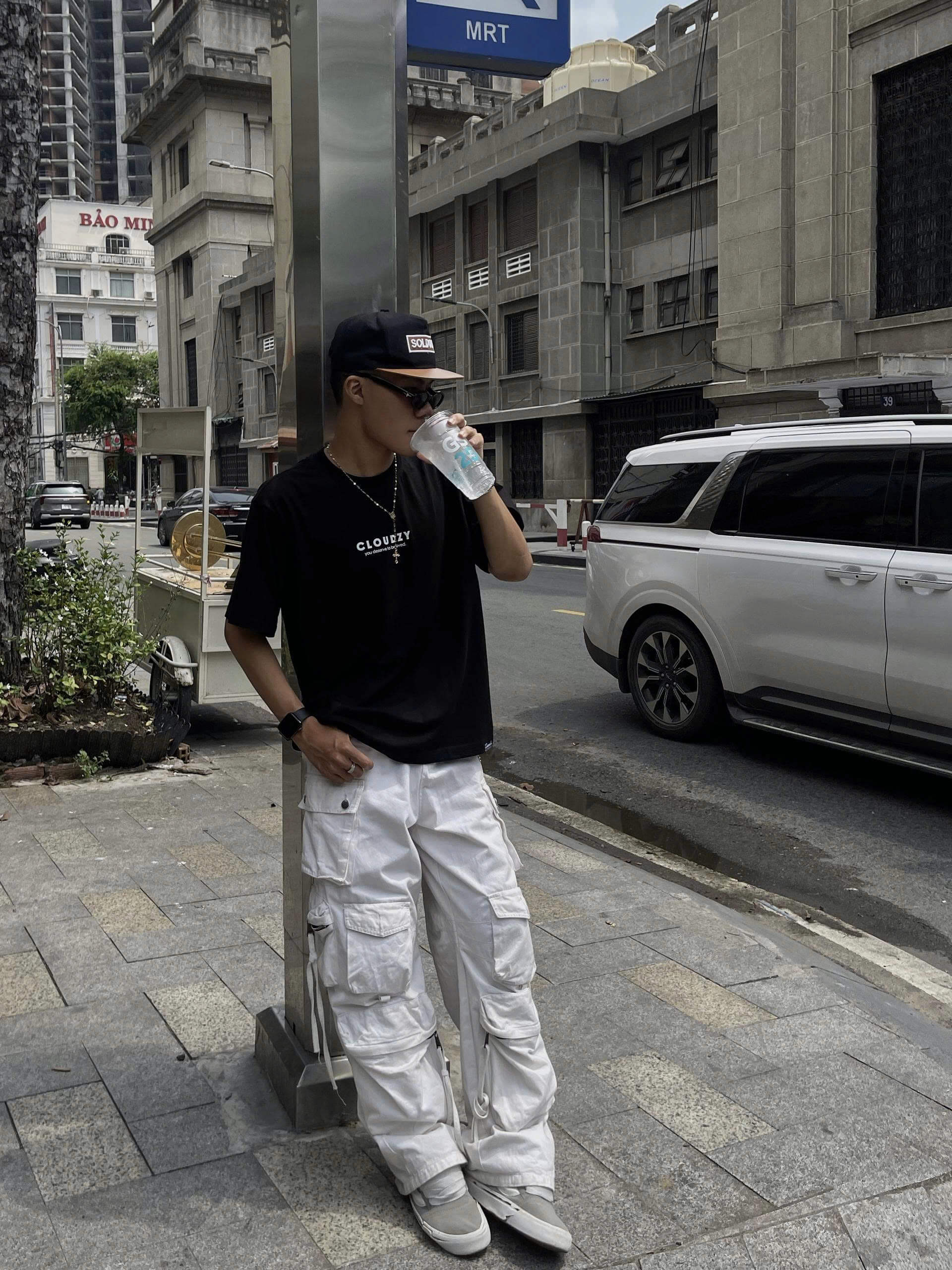 Áo thun nữ nam unisex tay lỡ phông local brand form rộng teen cổ tròn oversize CLOUDZY BE LOVED